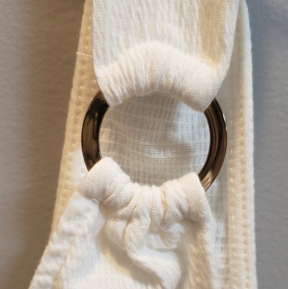 Green Envelope NWT Cream Beach Cover-up with Gold Ring Detail - Picture 3 of 5